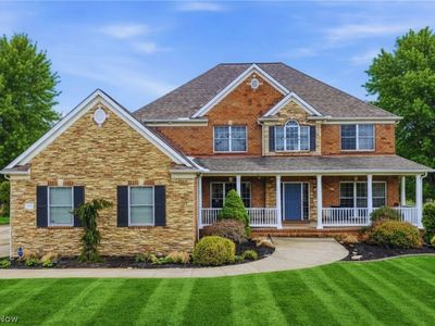 317 E Edinburgh Dr, Highland Heights, OH, 44143