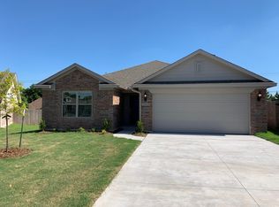 12608 NW 1st Ct, Yukon, OK 73099