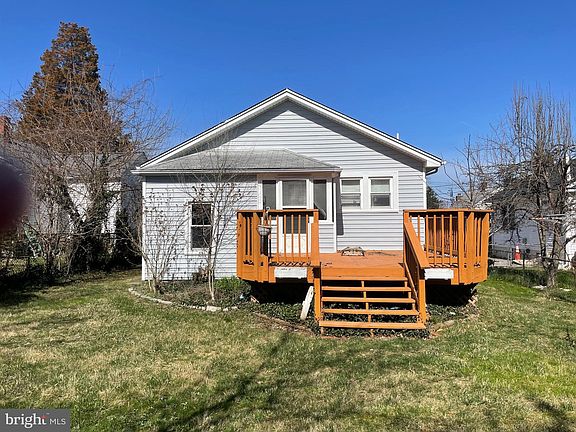 5th image of 1106 Snowden Pl