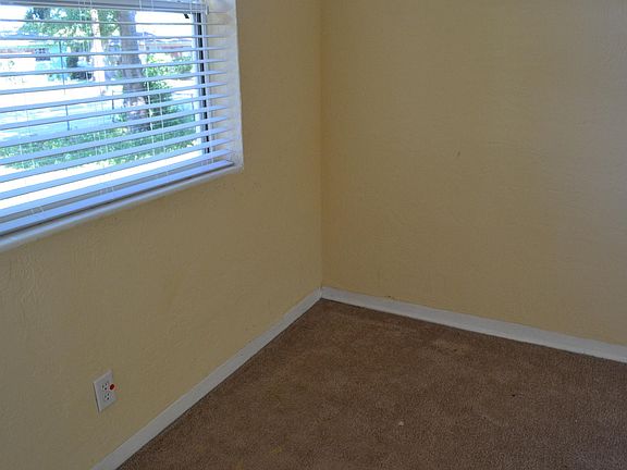 2nd image of 821 White Ct