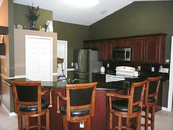 4th image of 260 53rd Cir