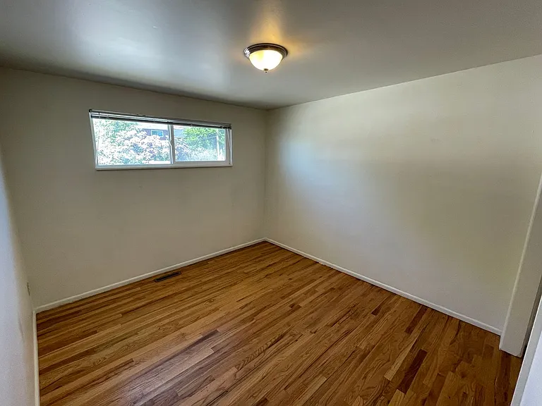 4159 S 3100 E — Photo 12
