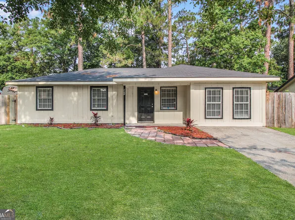 905 Greenbriar Rd, Hinesville, GA 31313