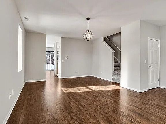 3rd image of 3211 W Lexington St Unit 3B