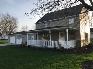 102 Logan St, Saint Henry, OH 45883