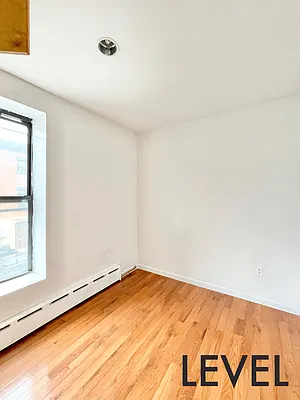 Rented by Level Group | media 19