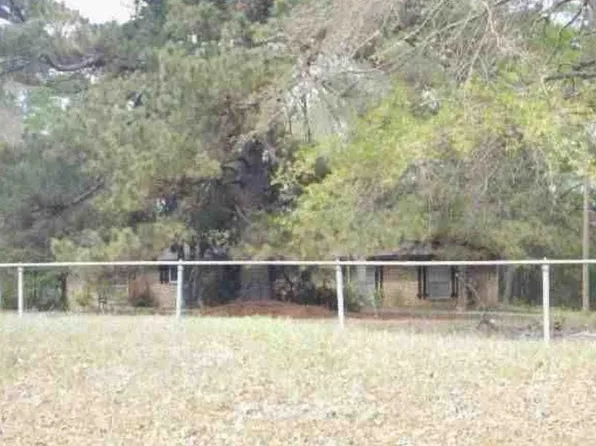 9856 Blanchard Furrh Rd, Mooringsport, LA 71060