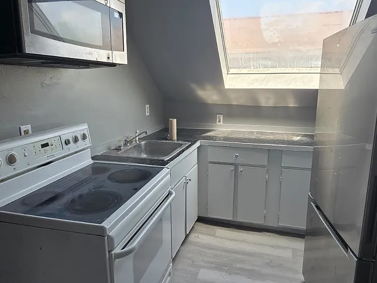 41 Carolina Ave #3 — Photo 7