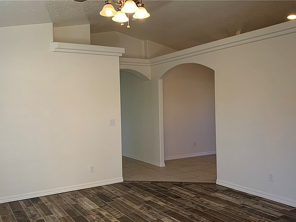 5th image of 3429 N Apache Street