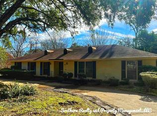 2556 Carter Hill Rd, Montgomery, AL 36111