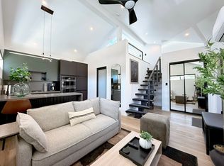 15925 Liggett St, North Hills, CA 91343