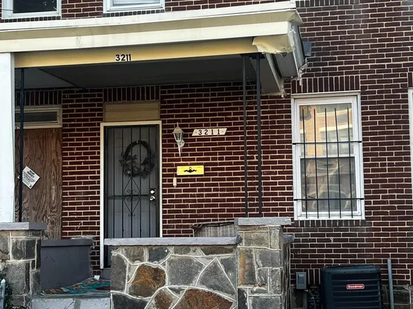 3211 Phelps Ln, Baltimore, MD 21229