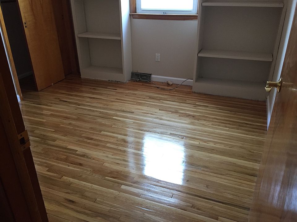 2nd image of 131 Labau Ave #1ST