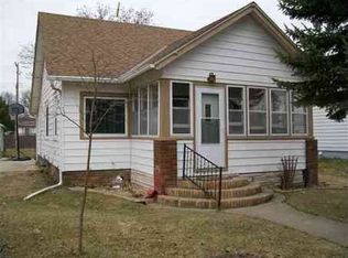 302 S Elm St, Tilden, NE 68781