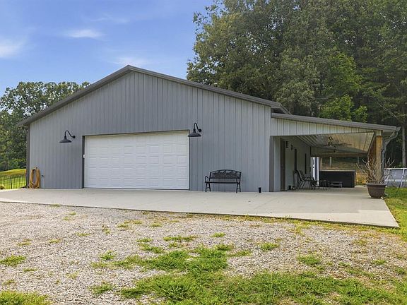 4th image of 3981 Ronnie Lake Rd