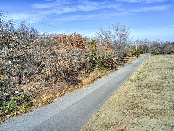 2nd image of Richardson Ave Lot S167
