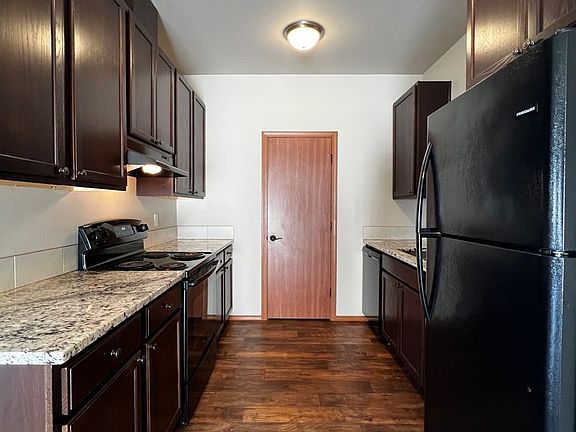 3rd image of 712 N 30th Ave