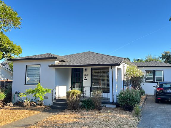 2nd image of 2941 Hilltop Dr #A