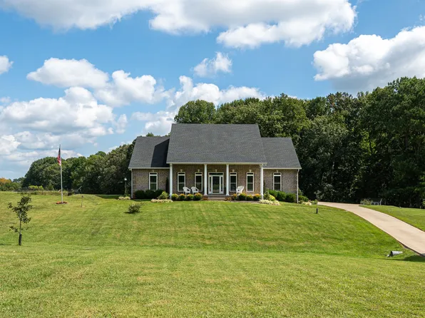 8882 New Chapel Rd, Springfield, TN 37172