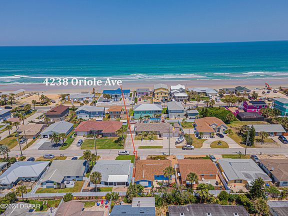 3rd image of 4238 Oriole Ave