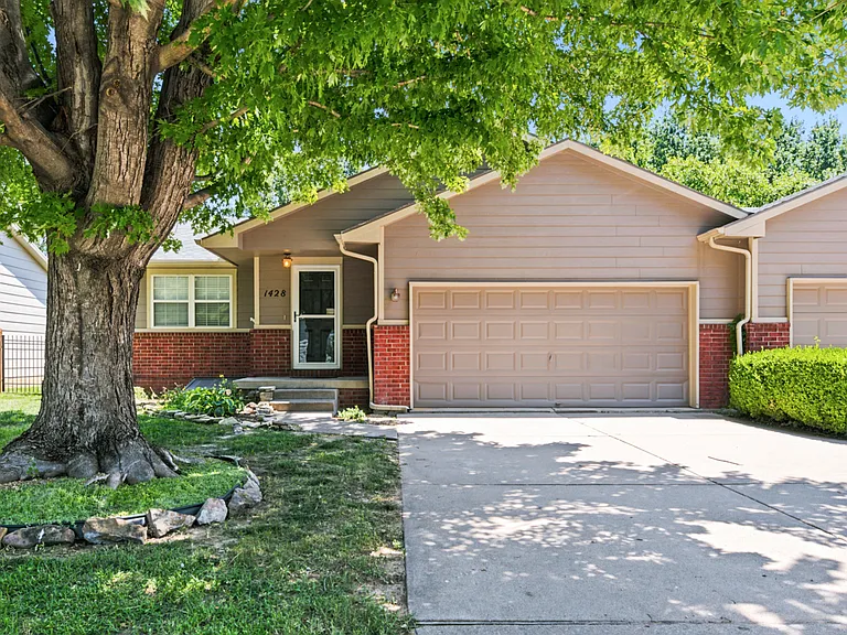 1428 N Rawhide St — Photo 34