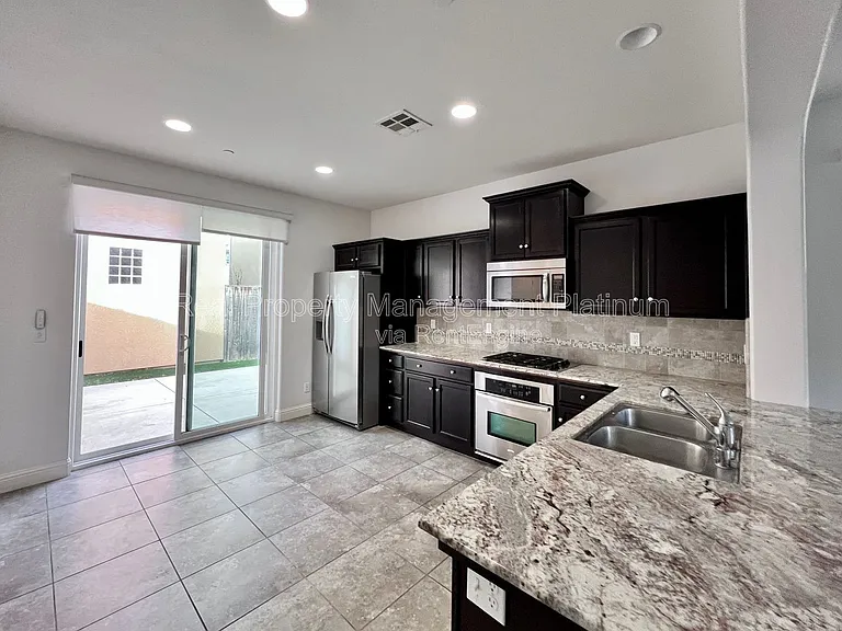 3623 Etchings Way — Photo 3