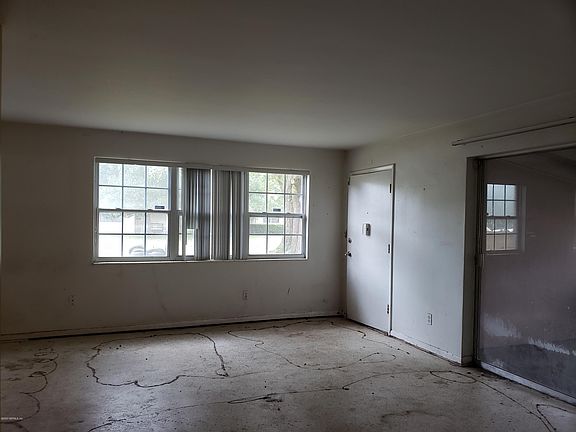 5th image of 8040 Santillo Dr