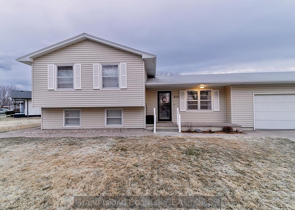 1st image of 517 Johnson Dr