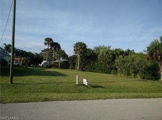 13514 Marquette Blvd, Fort Myers, FL 33905