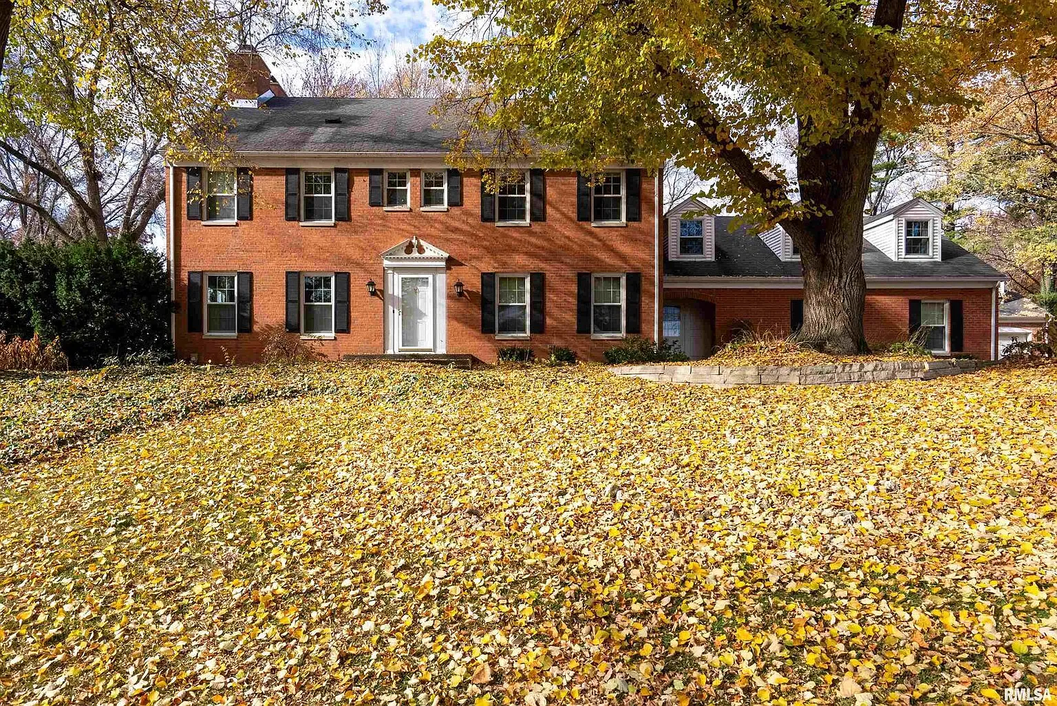 1 Oak Park Dr photo 1