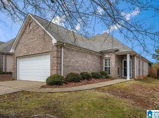 5482 Azalea Trce, Trussville, AL 35173