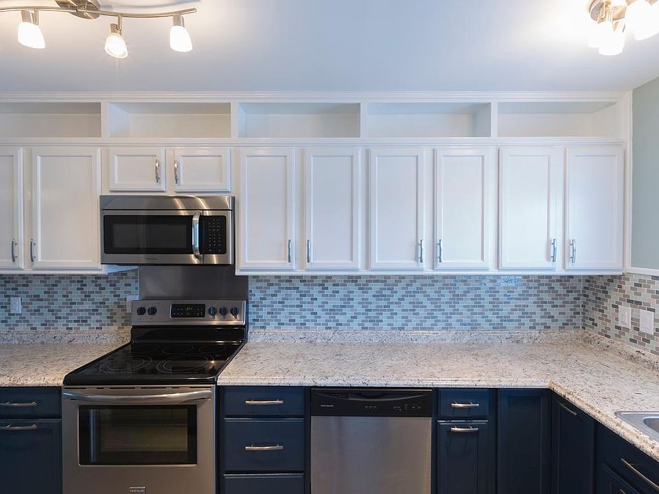 Detail of Kitchen Cabinets