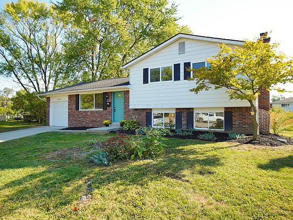 3rd image of 4946 Brittany Ct E