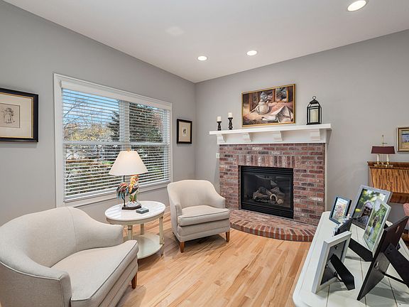 2nd image of 4633 Sundial Dr NE