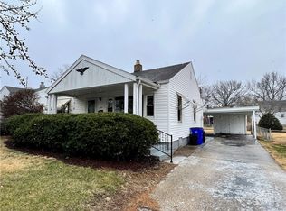 441 E Kenwood Ave, Decatur, IL 62526