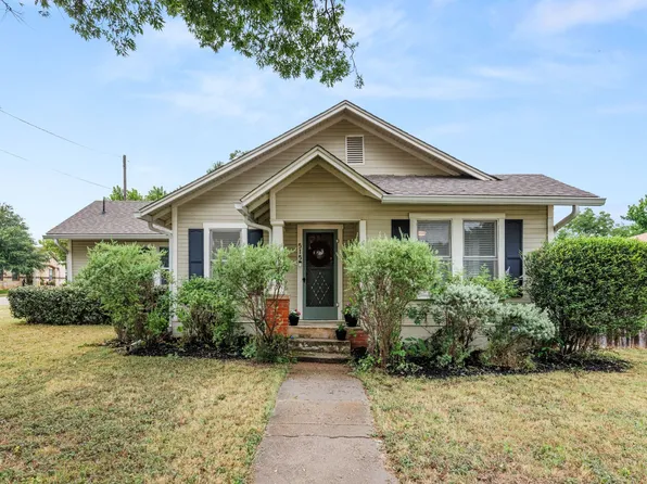 515 W 6th St, Mc Gregor, TX 76657