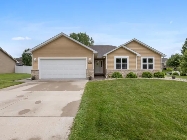 3455 Sandgate Castle Dr, Green Bay, WI 54313