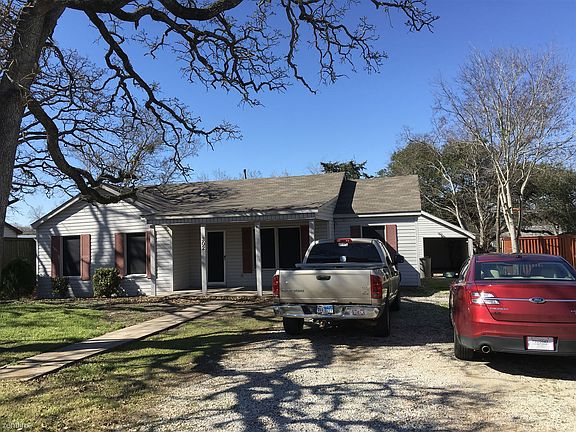 2nd image of 302 E North Ave