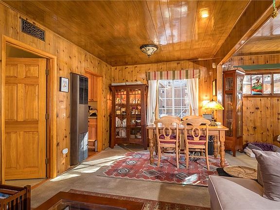 4th image of 1005 Cherry Ln