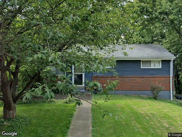854 Cottonwood Dr photo 1