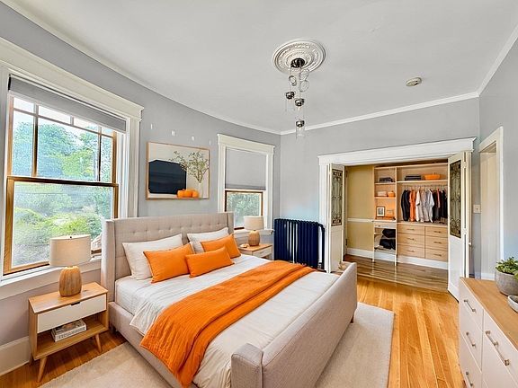 2nd image of 163 Walnut St #1