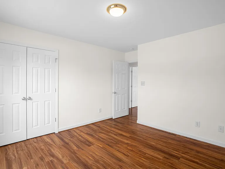 46 Bayberry Ln — Photo 24