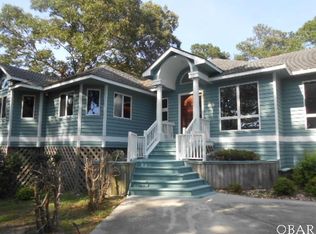5021 Martins Point Rd, Kitty Hawk, NC 27949