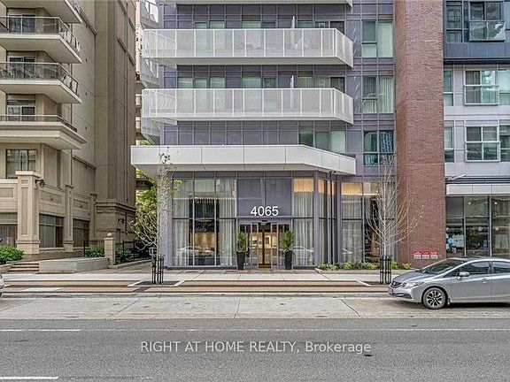 2nd image of 4065 Confederation Pkwy #415