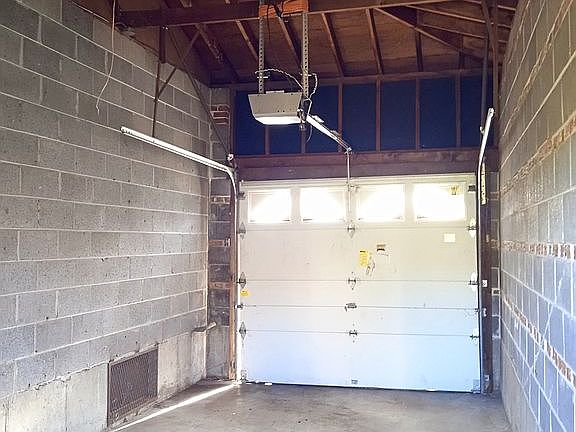 5th image of 5735 Greer Ave