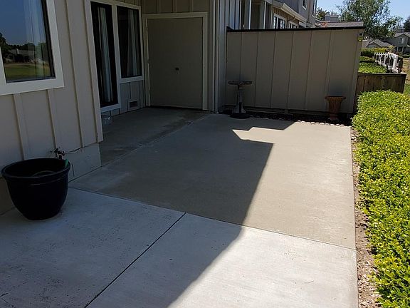 3rd image of 764 Duffin Dr