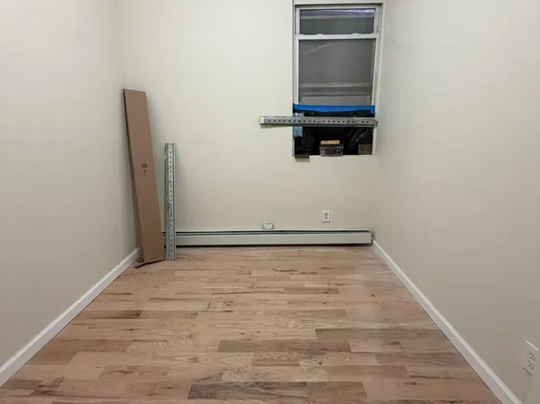 585 E 167th St, Bronx, NY