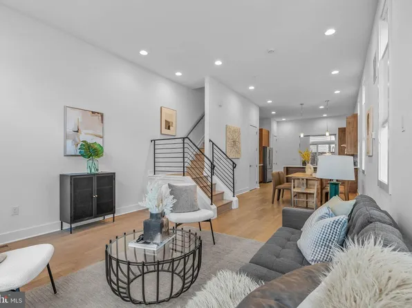 336 Potts St, Philadelphia, PA 19123