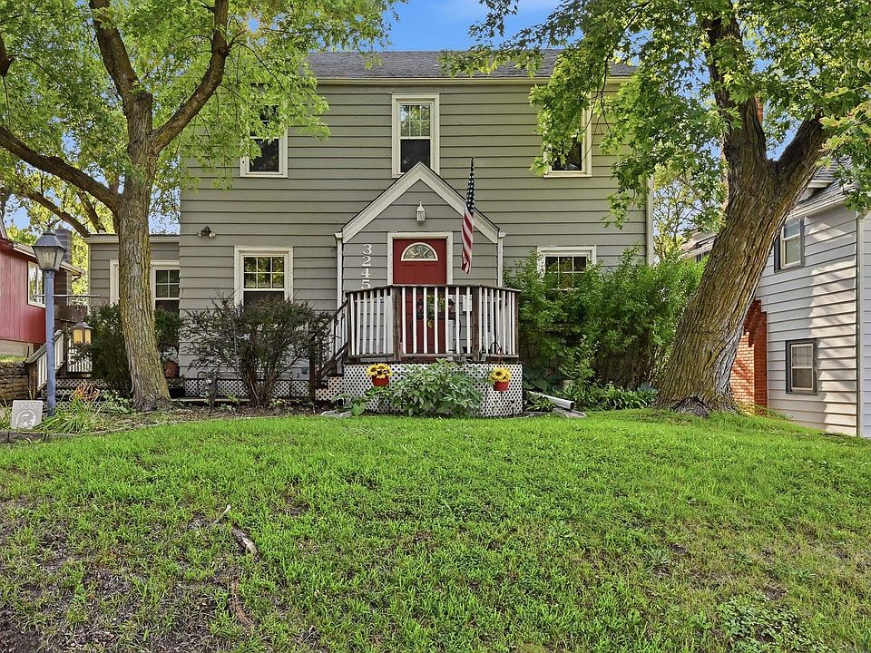 1st image of 3245 Pierce St