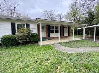 1101 Kindley St, Greensboro, NC 27406